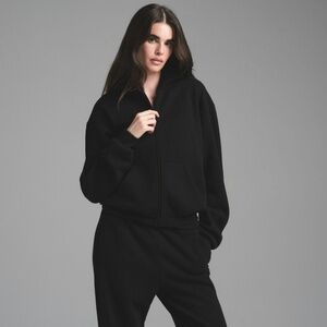 Skims Cotton Fleece Black Classic Zip-Up Hoodie & Straight Leg Fleece Pant